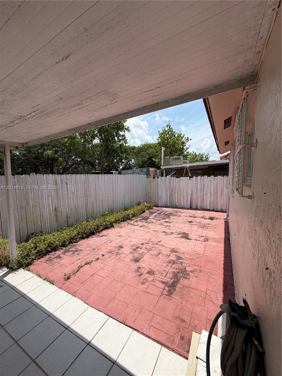WEST PALM GARDENS VILLAS - Residential