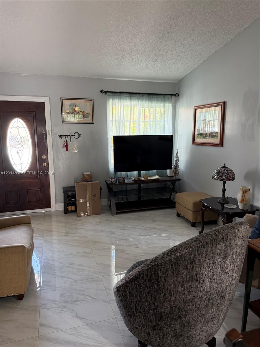 WEST PALM GARDENS VILLAS - Residential