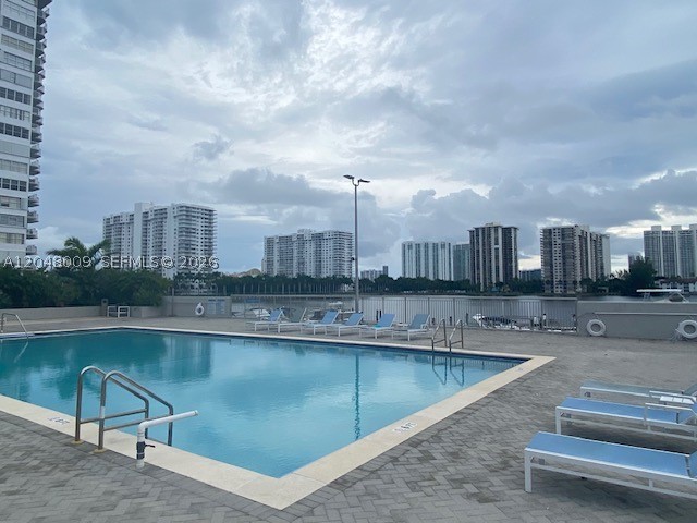 DEL PRADO MARINA - Residential