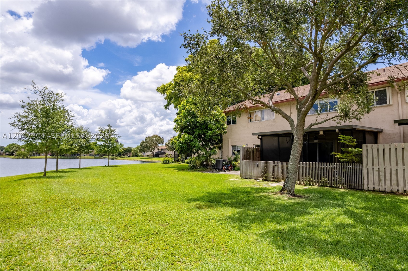 WELLEBY UNIT THIRTEEN - Residential Lease