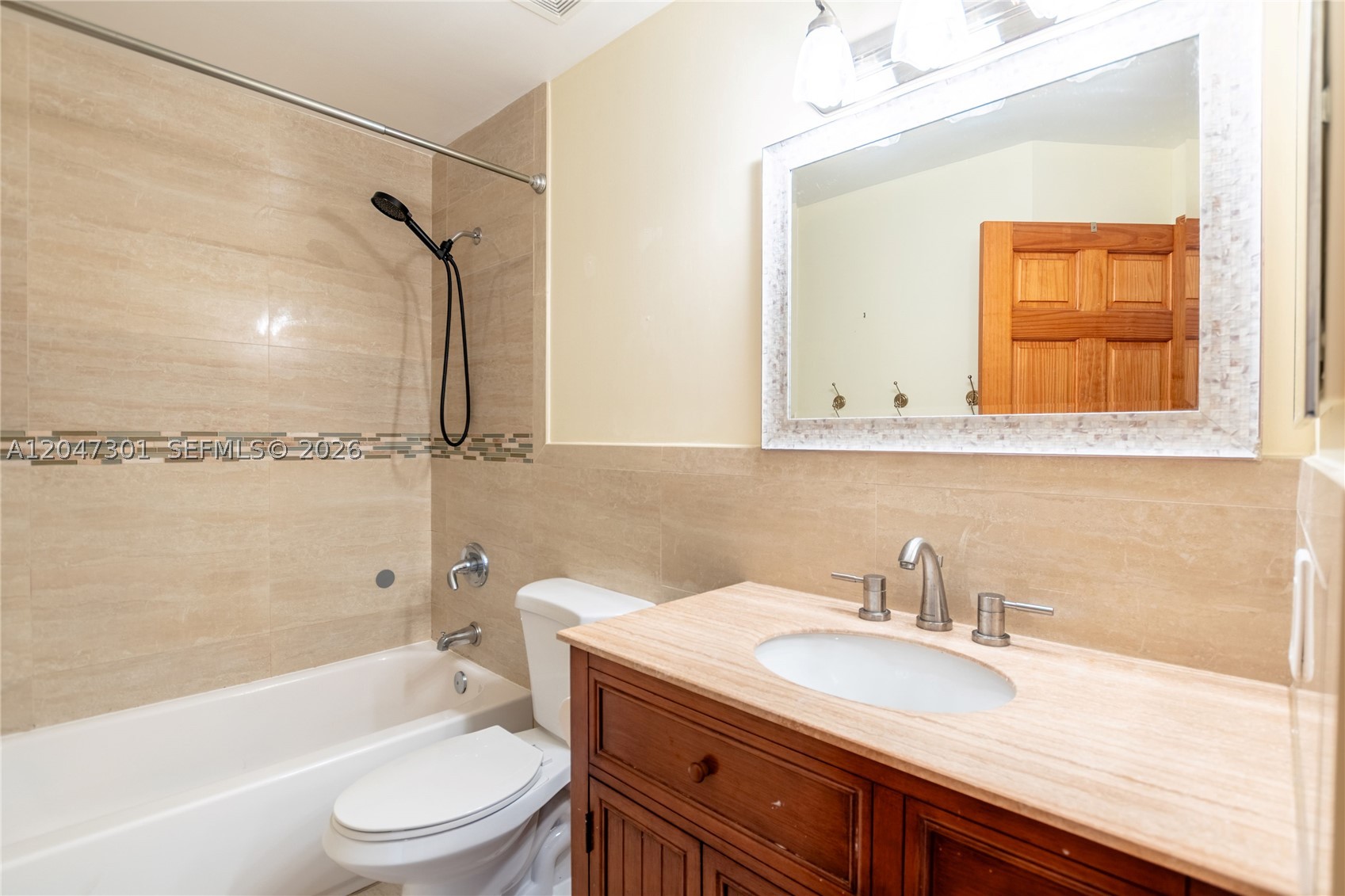 WELLEBY UNIT THIRTEEN - Residential Lease