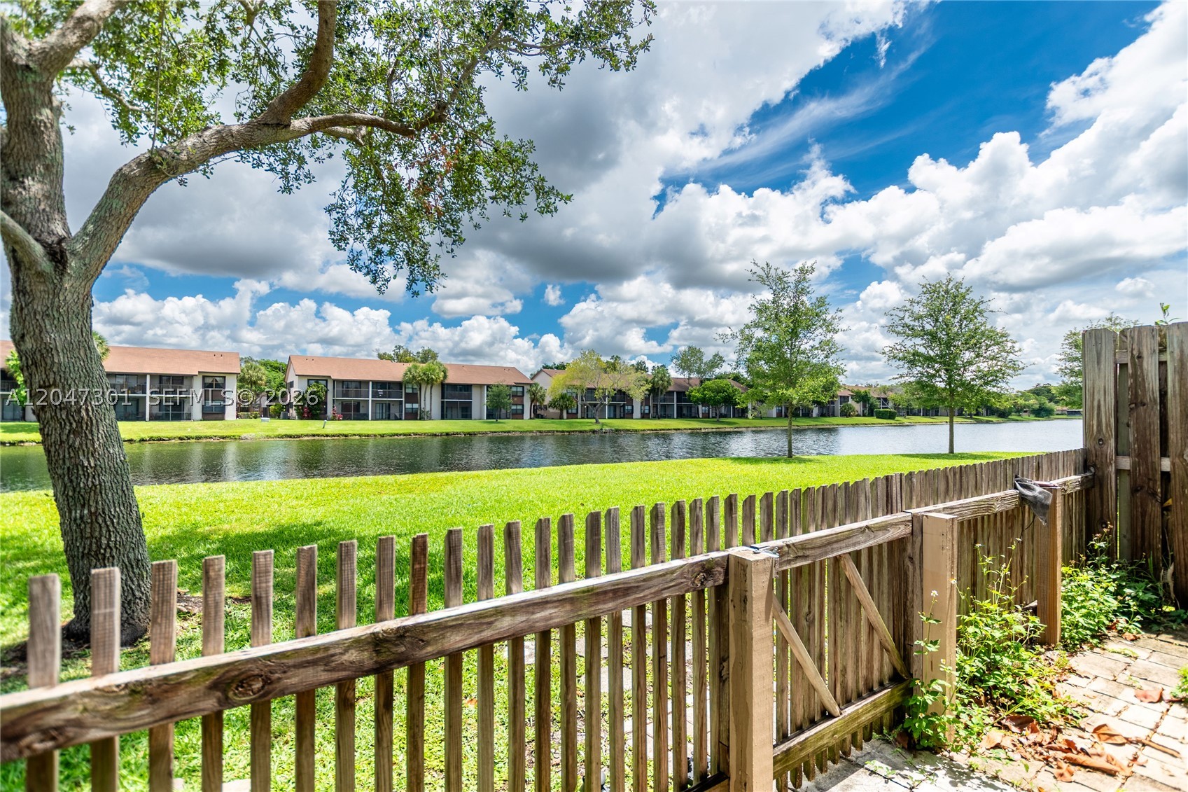 WELLEBY UNIT THIRTEEN - Residential Lease
