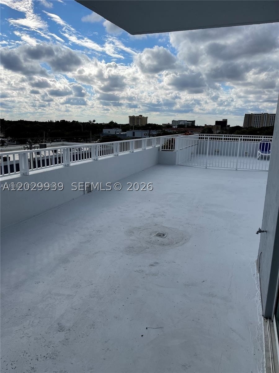 DOUGLAS PLACE CONDO - Residential Lease