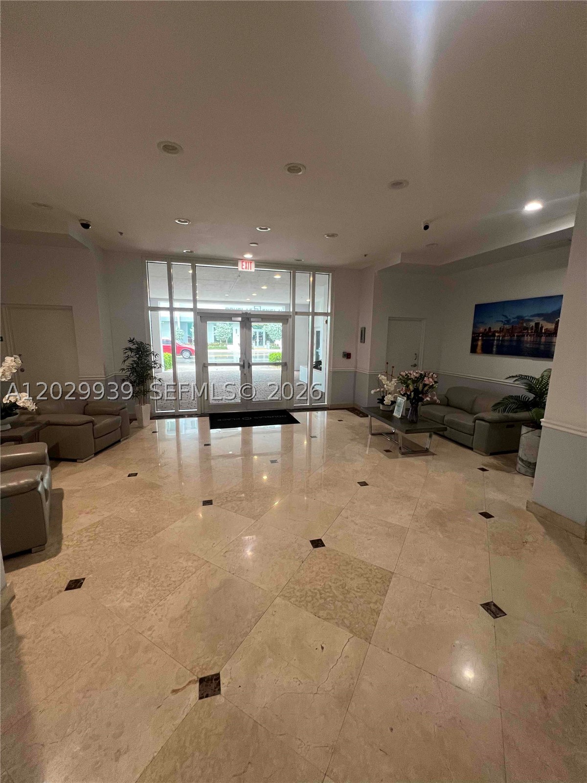 DOUGLAS PLACE CONDO - Residential Lease