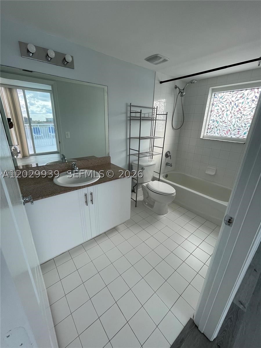 DOUGLAS PLACE CONDO - Residential Lease