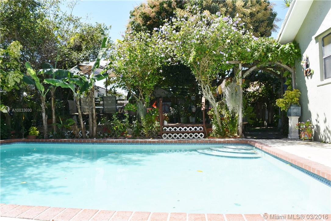 Coral Spgs Country Club W - Residential