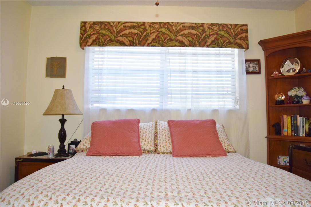 Coral Spgs Country Club W - Residential