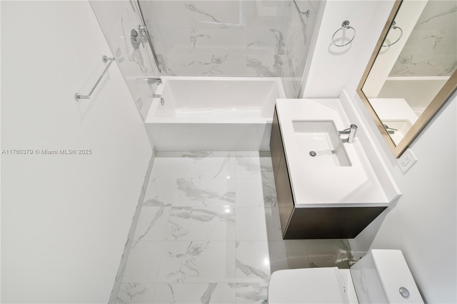 PARAMOUNT MIAMI WORLDCENT - Residential