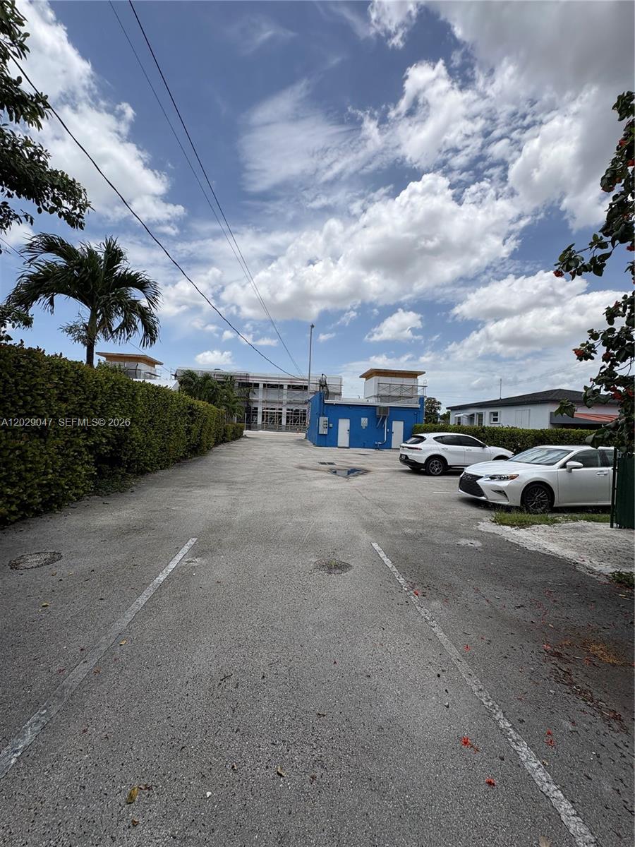 Calling all developers and investors! Prime Miami development opportunity with T6 mixed-use zoning allowing up to 8 stories. Situated on a lot of just under 6,000 SF, this property offers exceptional potential for condominiums, multifamily rentals, mixed-use development, and more. Current tenant is on a month-to-month lease, providing immediate income while plans and permits are being finalized. Architectural plans available upon request. Rare opportunity in a rapidly growing area—contact listing agent for additional details.