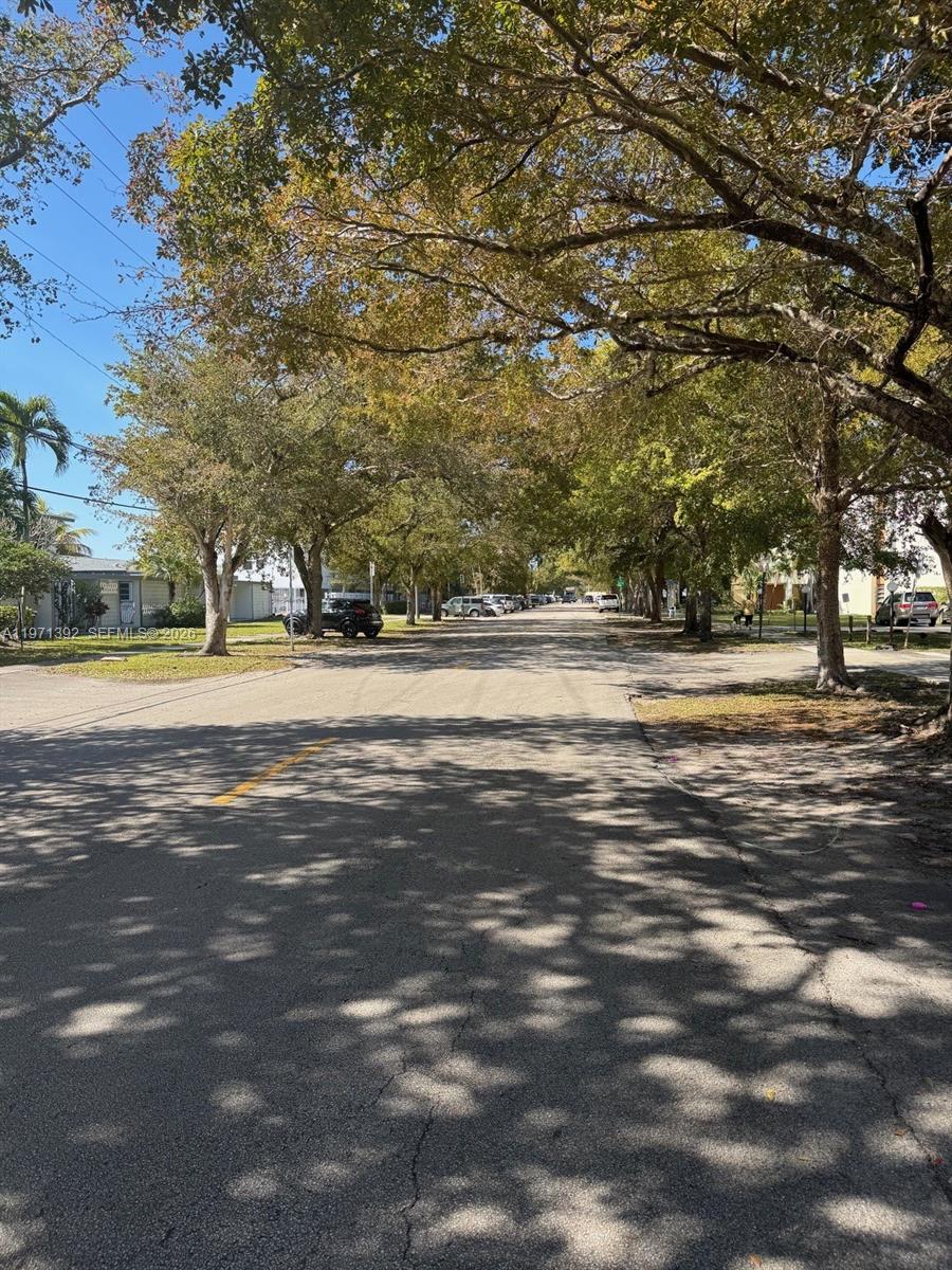 ROLLING GREEN CONDO F - Residential