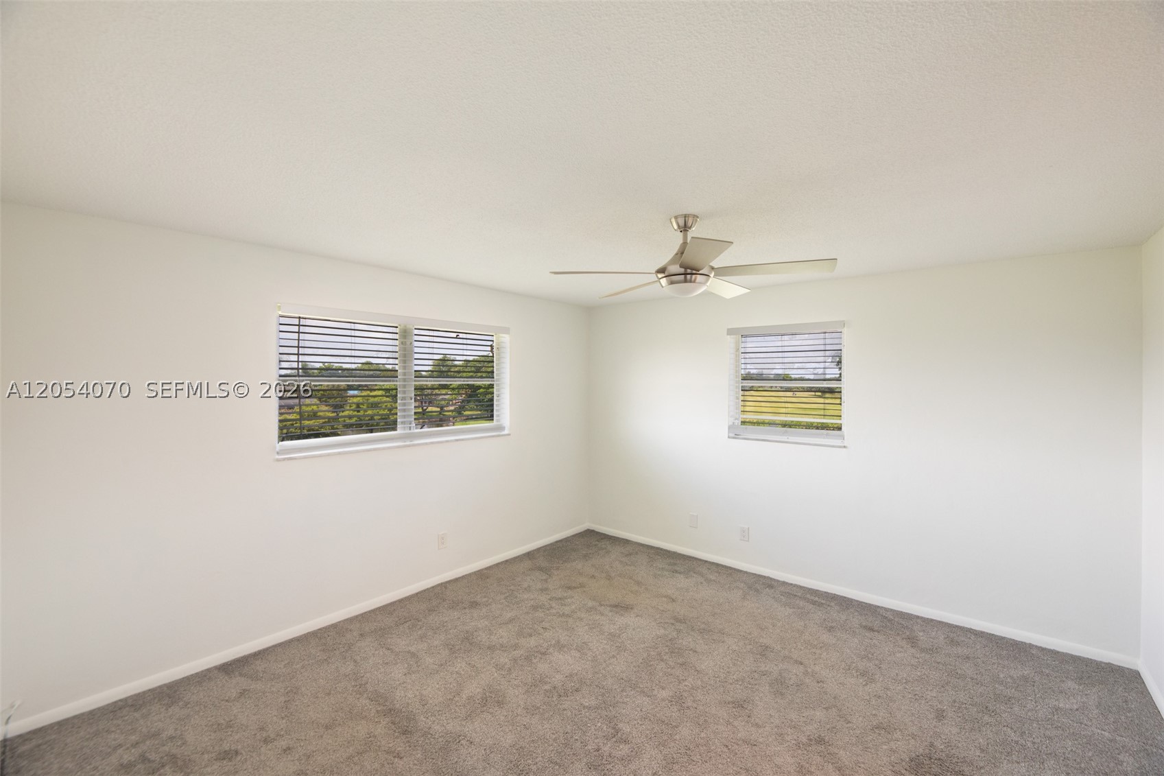 ARROWHEAD CONDO NO III - Residential