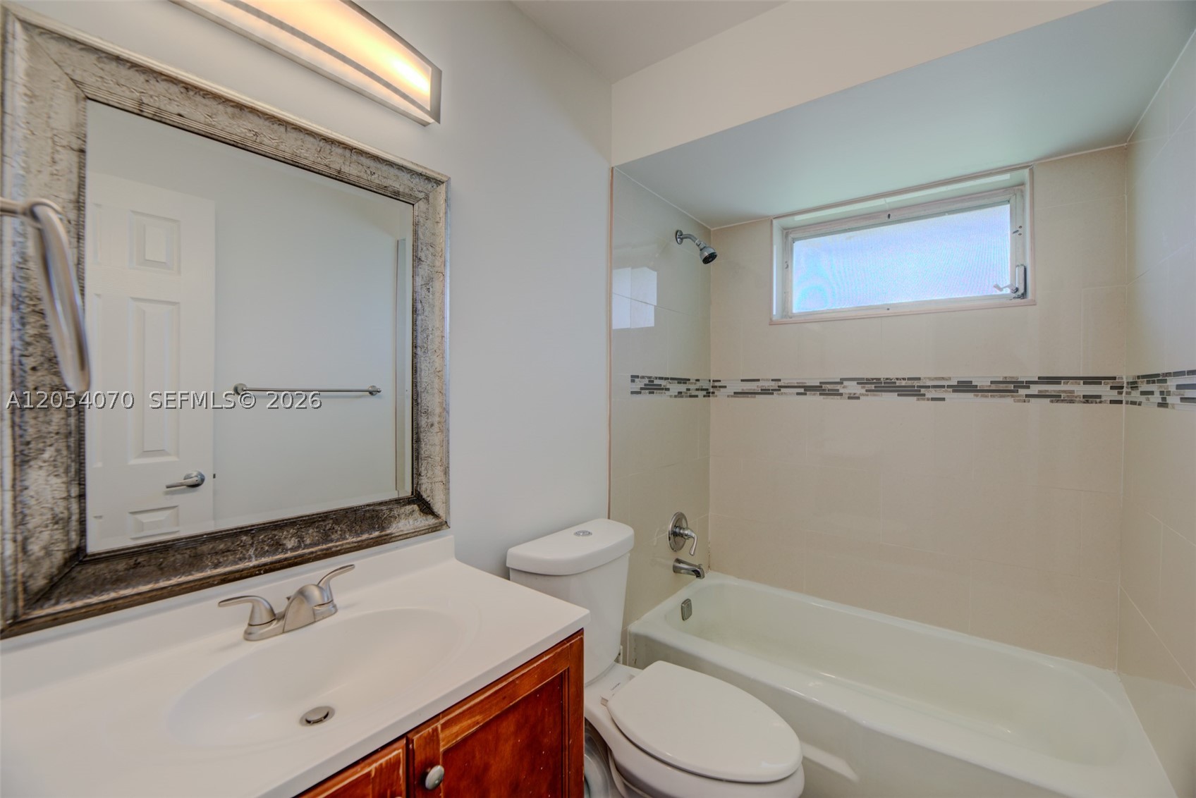 ARROWHEAD CONDO NO III - Residential