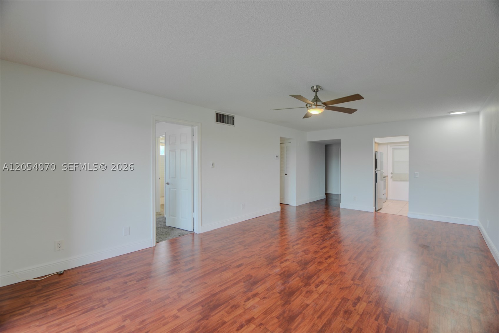 ARROWHEAD CONDO NO III - Residential