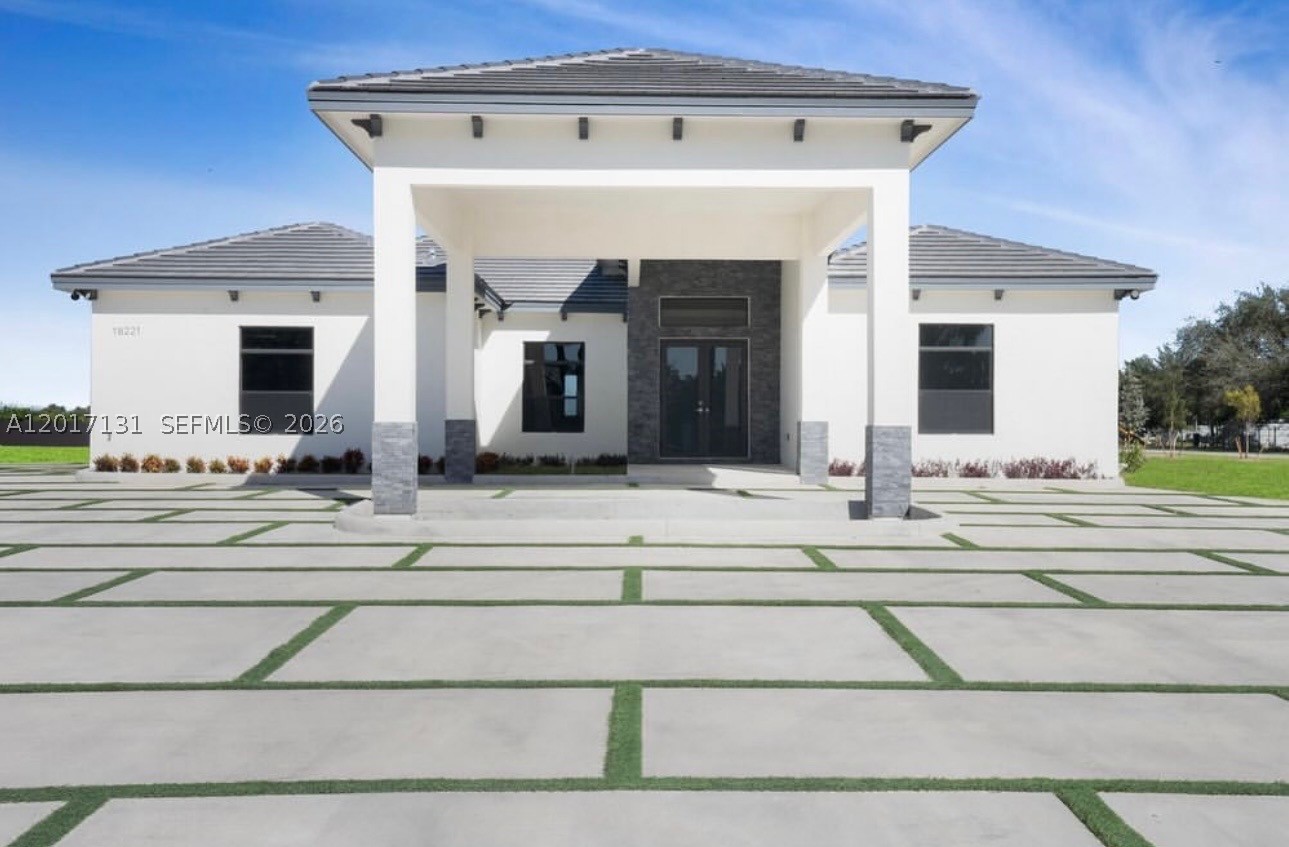 Redland Country Estates - Land
