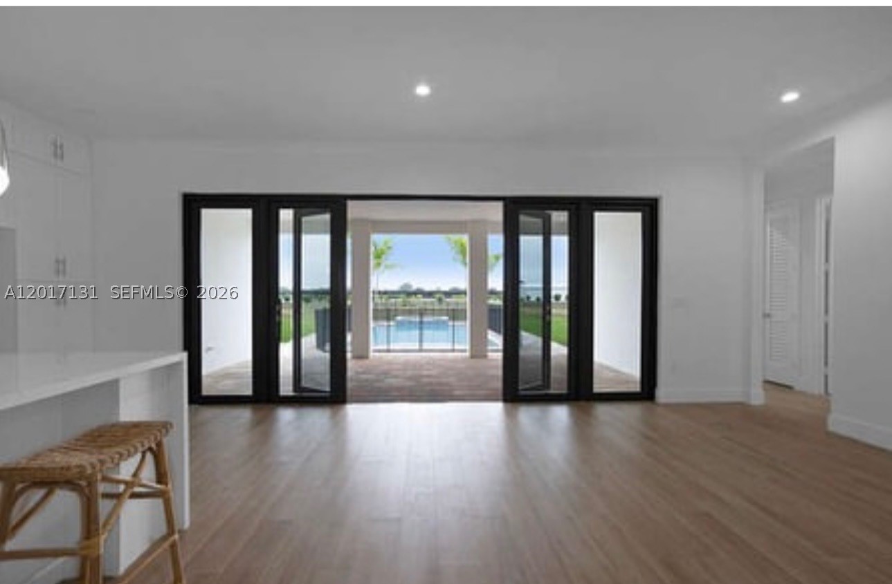 Redland Country Estates - Land