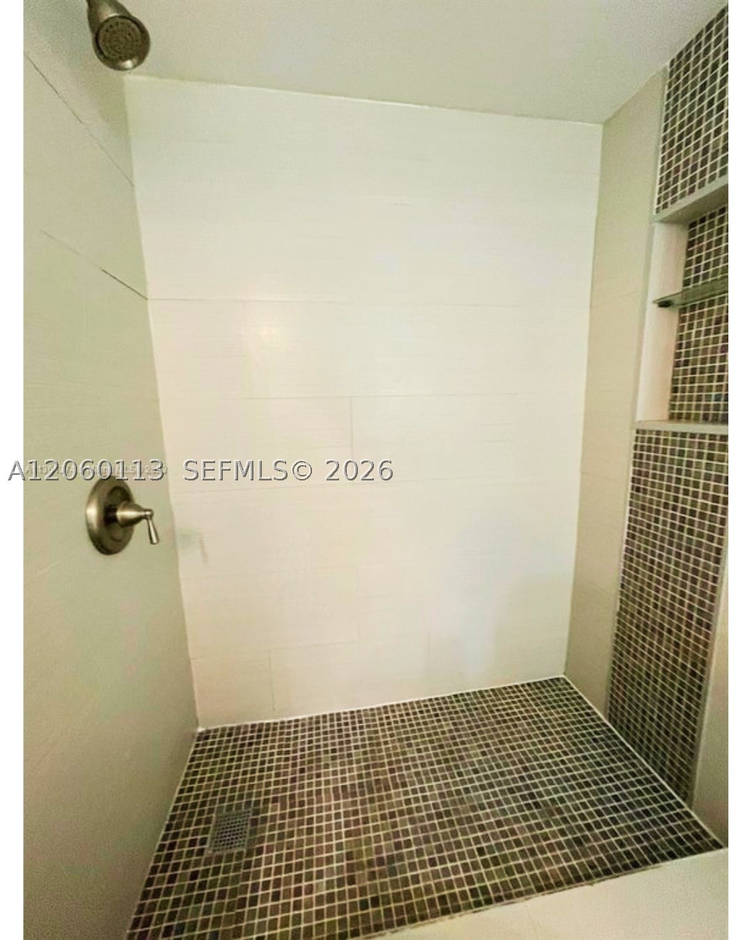 INTERNATIONAL PARK I COND - Residential
