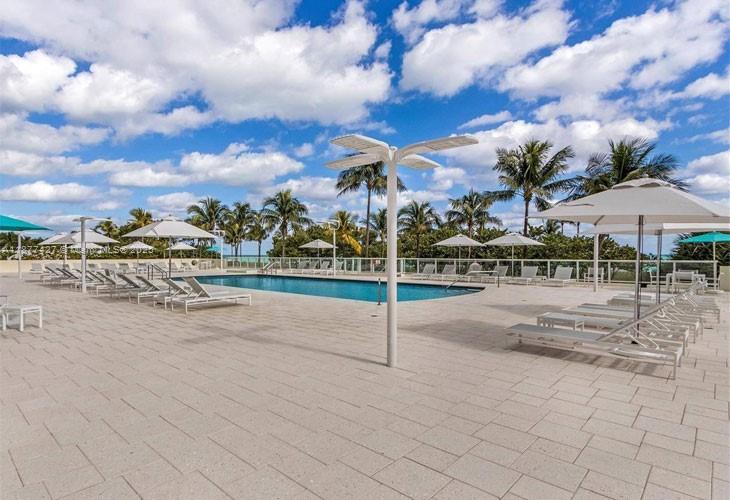 THE PLAZA OF BAL HARBOUR - Residential