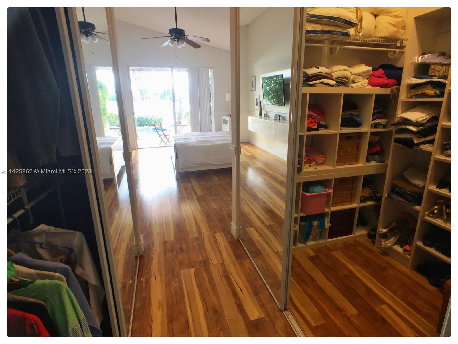TOWNGATE - Residential Lease