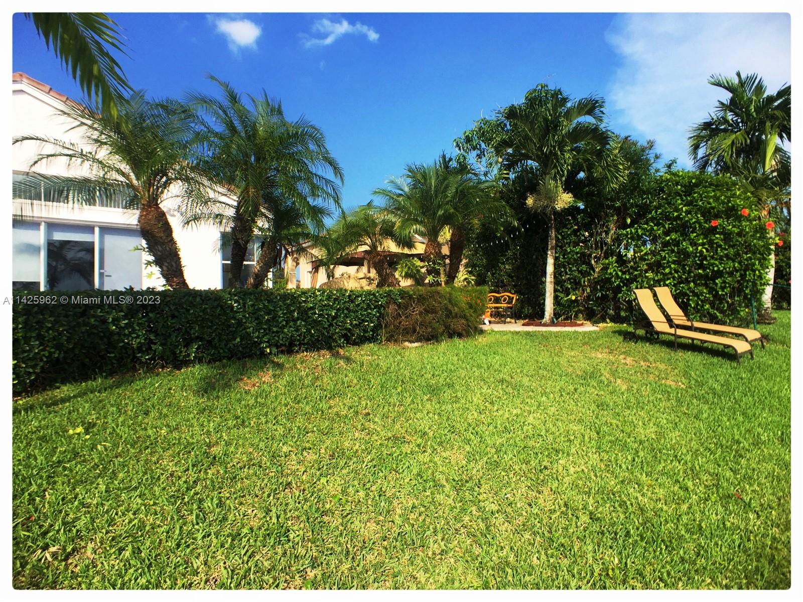TOWNGATE - Residential Lease