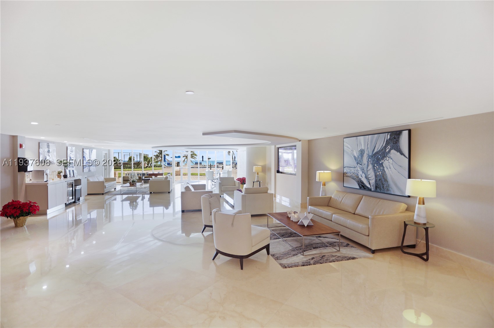 THE PINNACLE CONDO - Residential