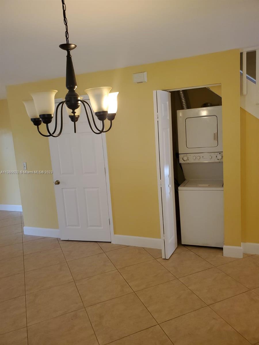 S & R OF INVERRARY - Residential Lease