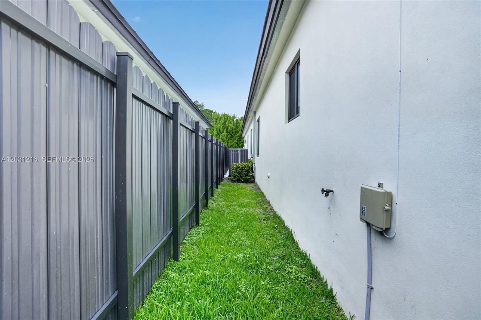 SILVER PINES - Residential