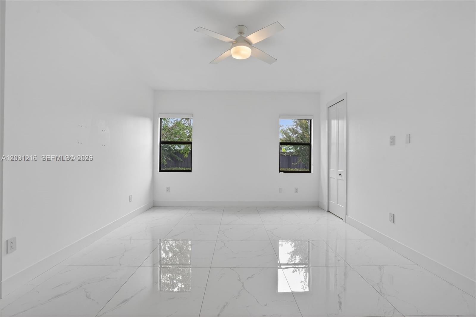 SILVER PINES - Residential