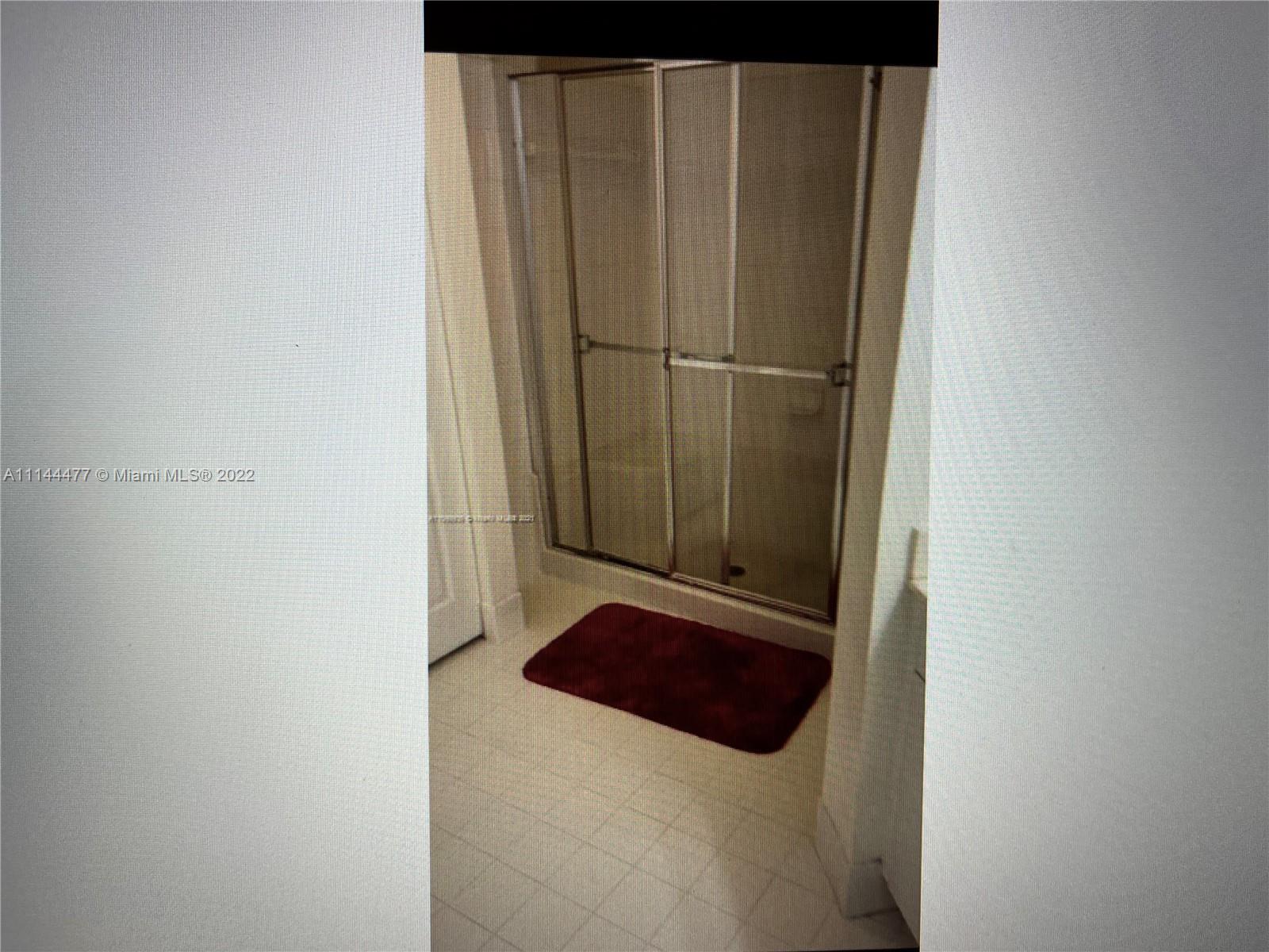 PORTO BELLAGIO CONDO - Residential Lease