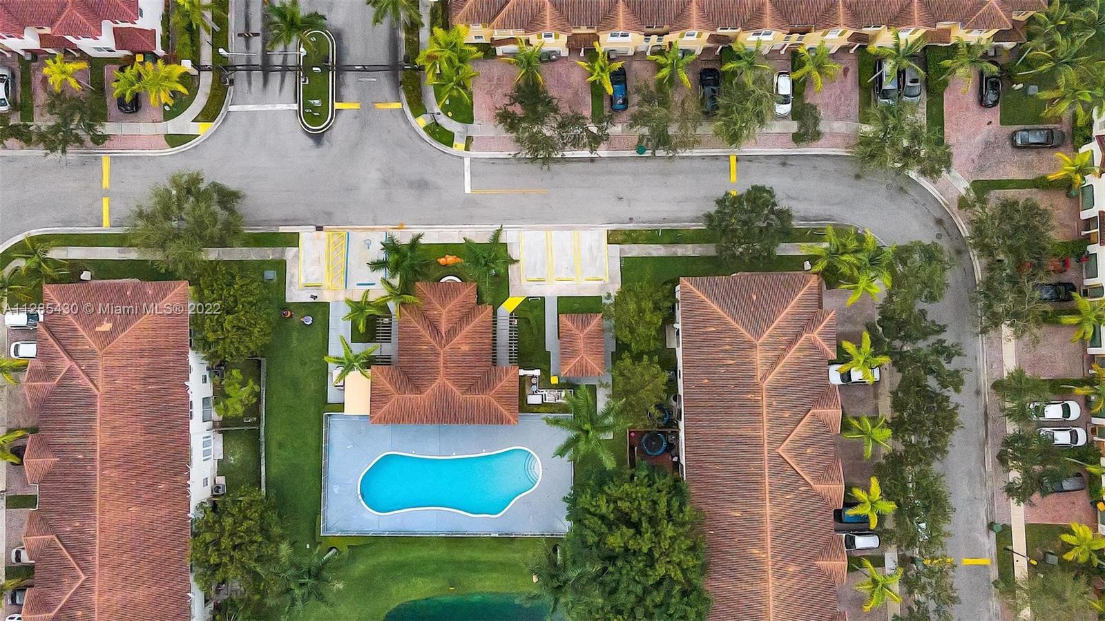 PORTOFINO VILLAS WEST - Residential