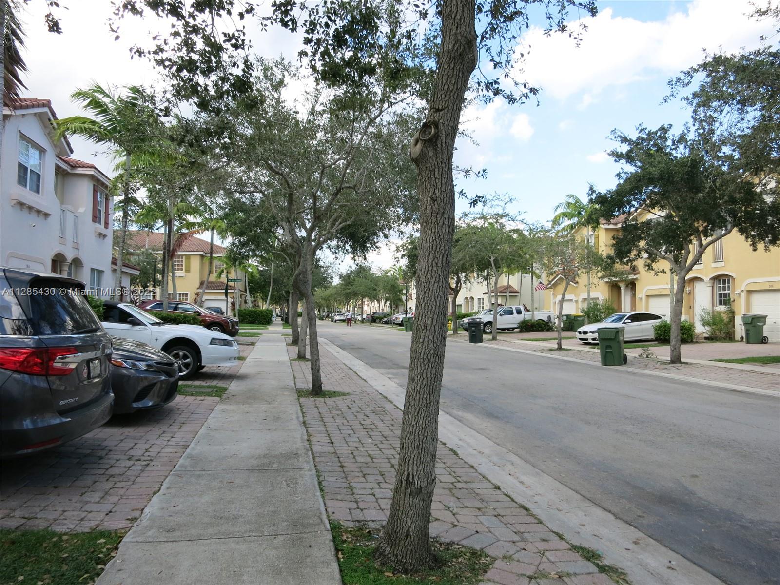 PORTOFINO VILLAS WEST - Residential