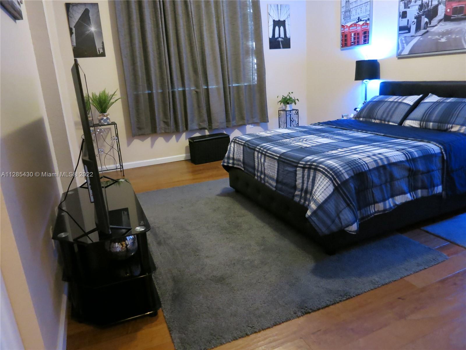 PORTOFINO VILLAS WEST - Residential