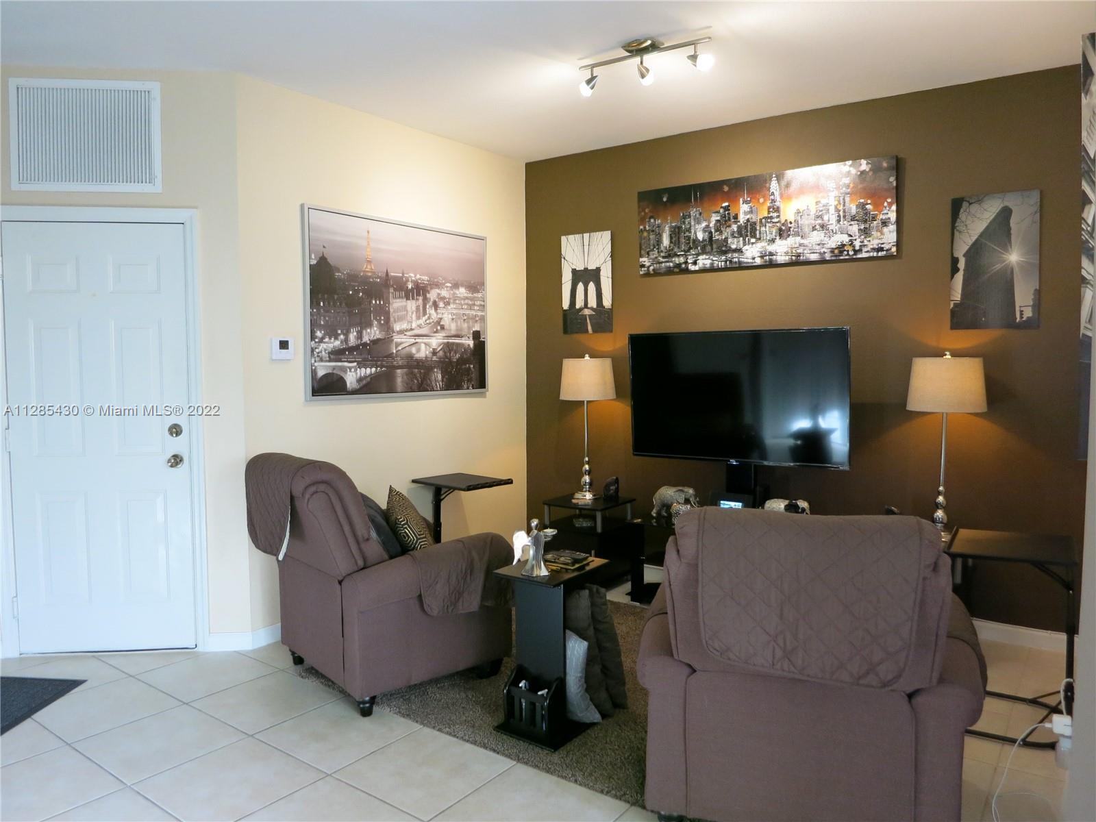 PORTOFINO VILLAS WEST - Residential