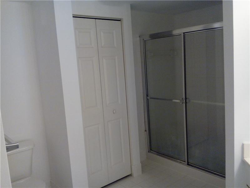 PORTO BELLAGIO CONDO - Residential Lease