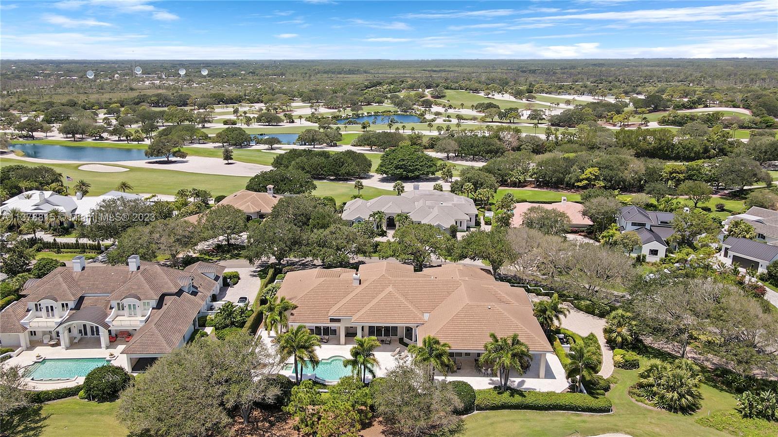JUPITER HILLS VILLAGE PHA - Residential