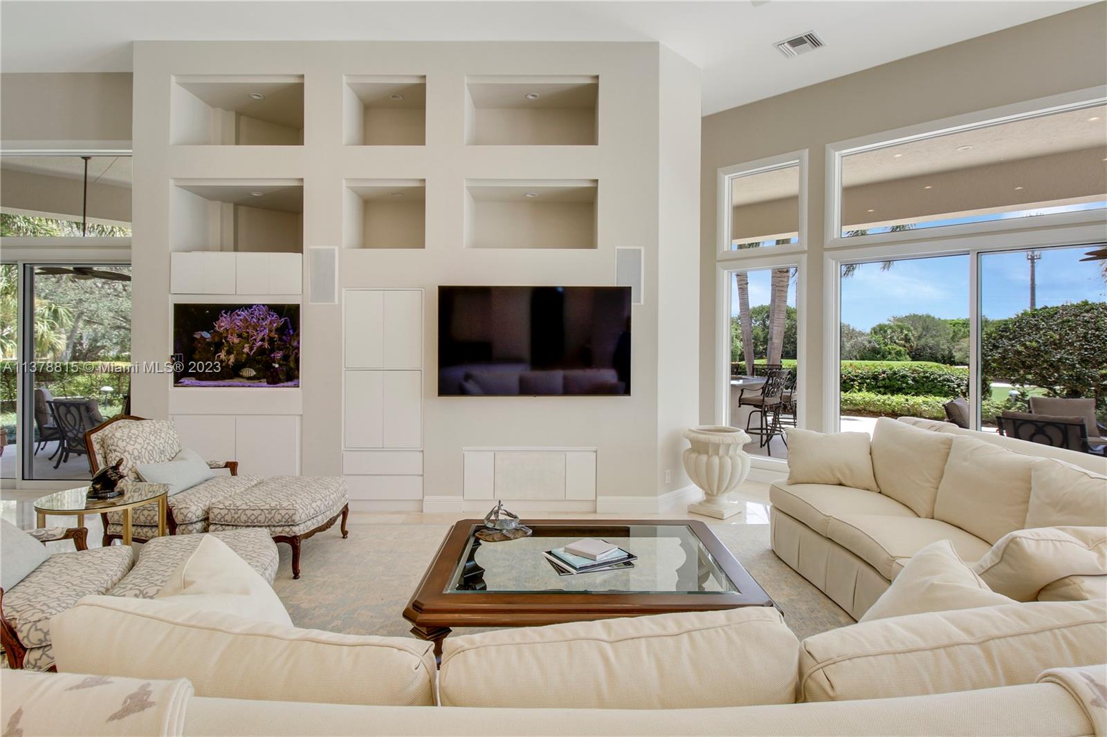 JUPITER HILLS VILLAGE PHA - Residential