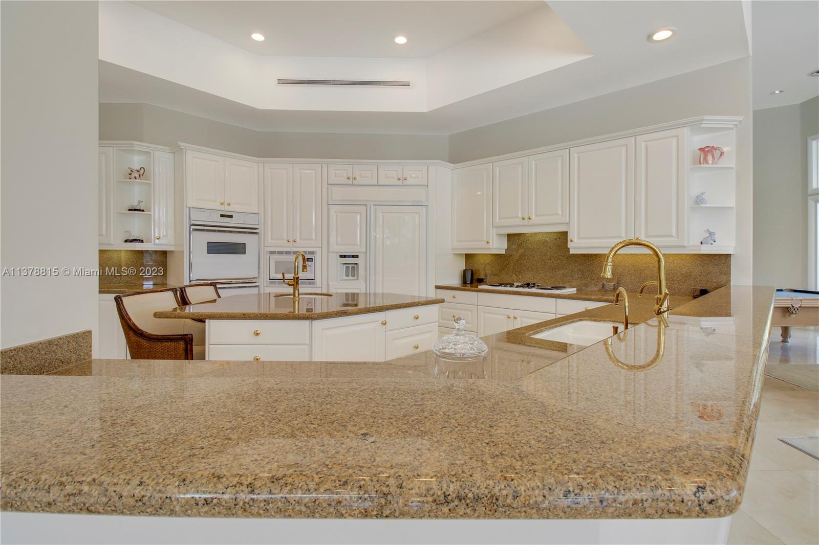 JUPITER HILLS VILLAGE PHA - Residential