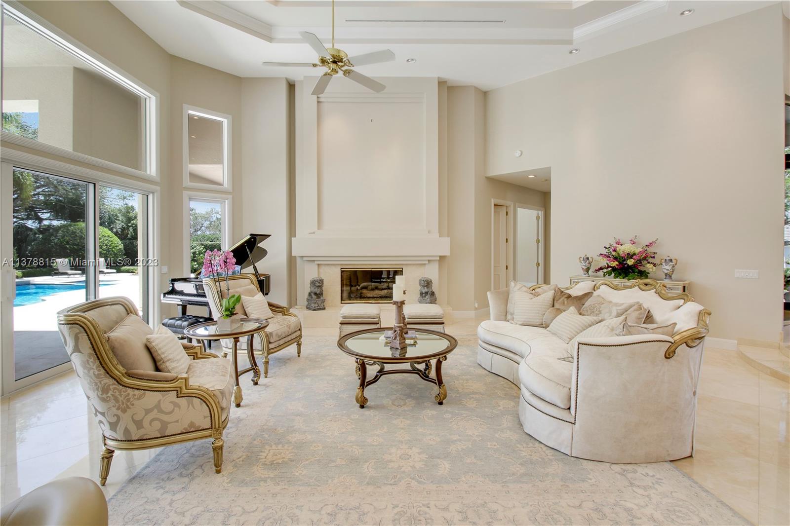 JUPITER HILLS VILLAGE PHA - Residential