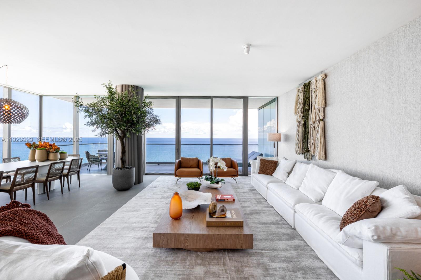 2000 Ocean - Residential