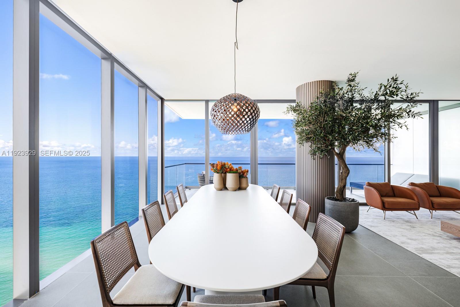 2000 Ocean - Residential