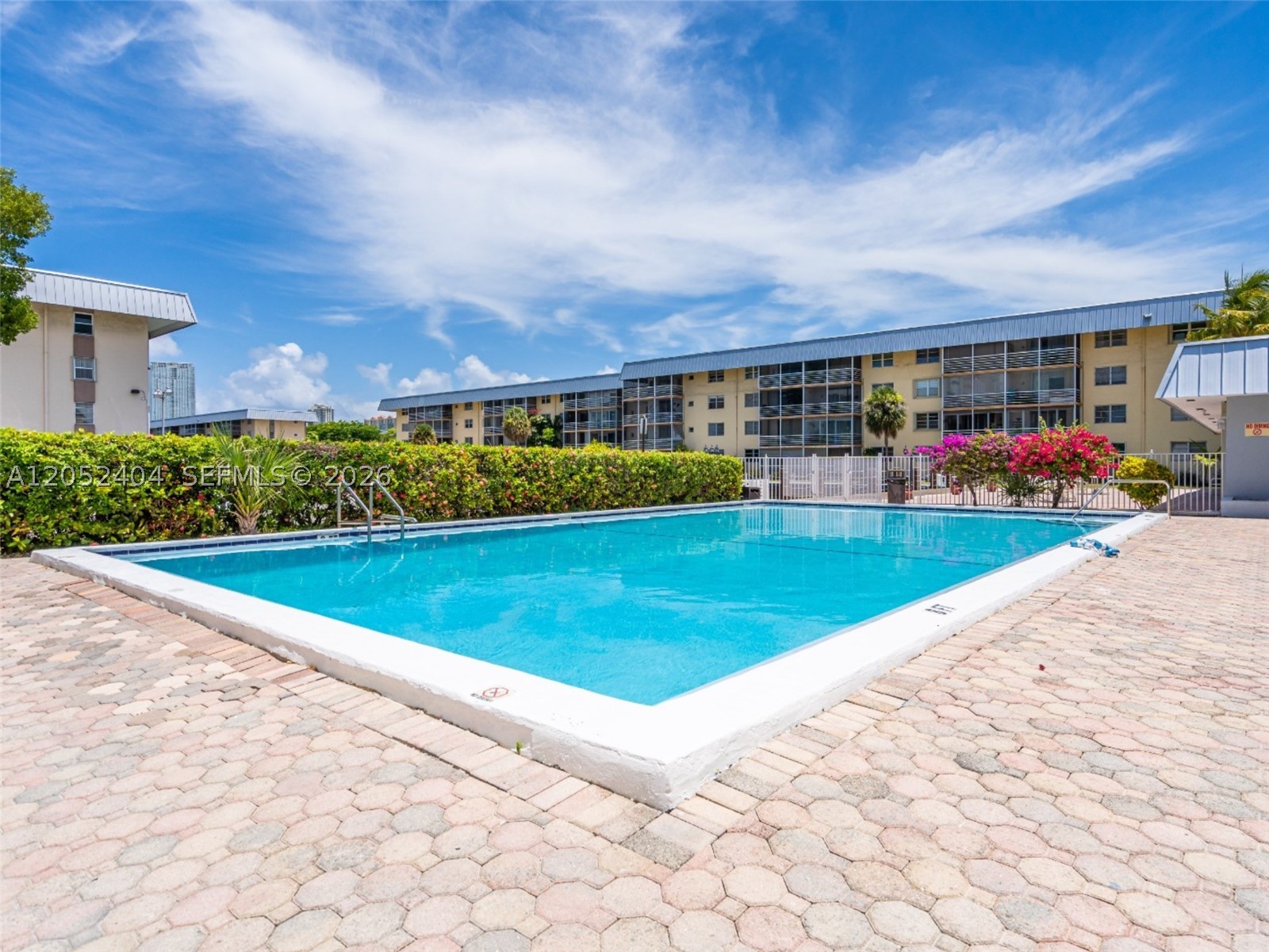 EDEN ISLES CONDO - Residential