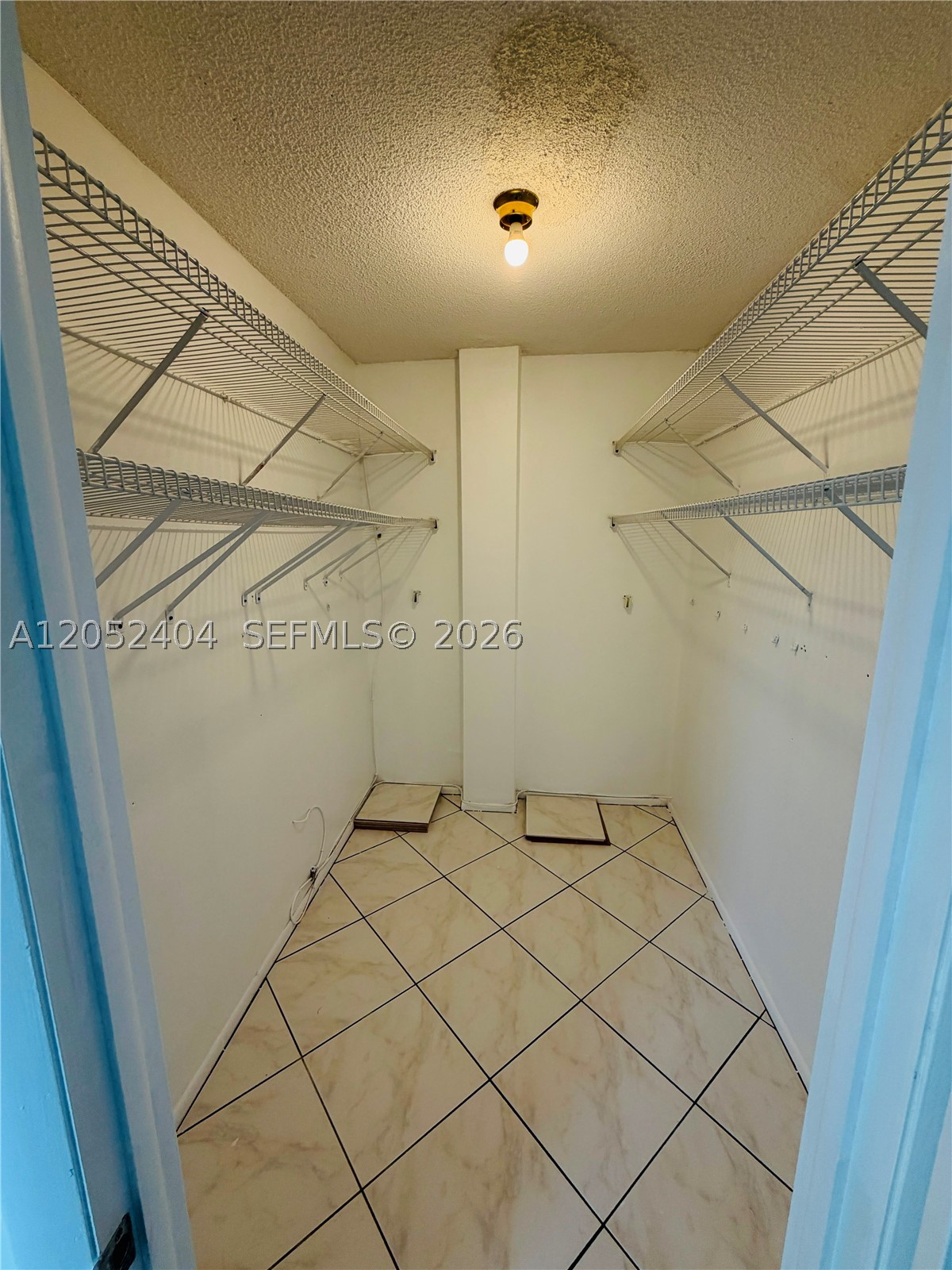 EDEN ISLES CONDO - Residential