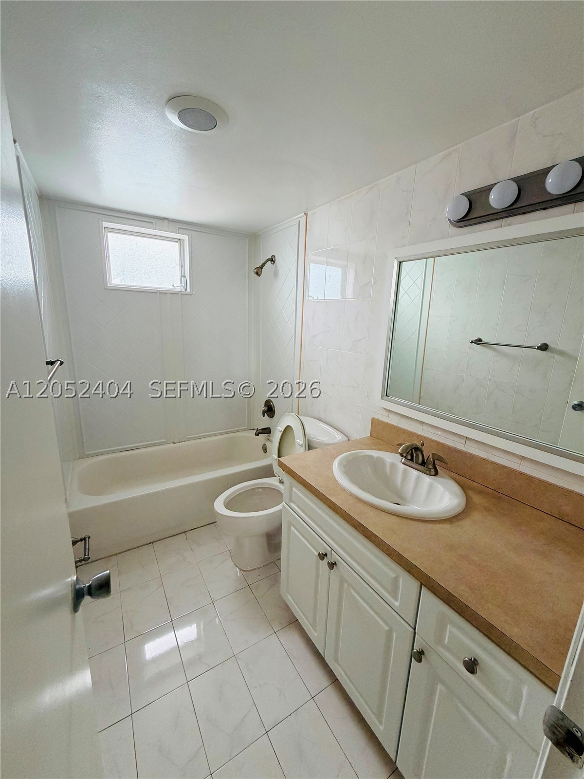 EDEN ISLES CONDO - Residential
