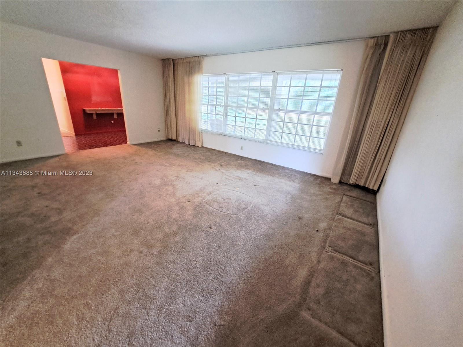 NOB HILL - Residential