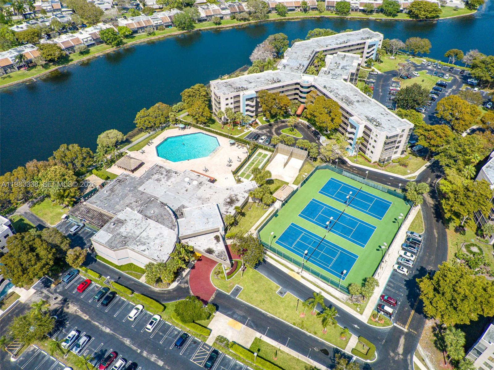 COLONY POINT 2 CONDO - Residential