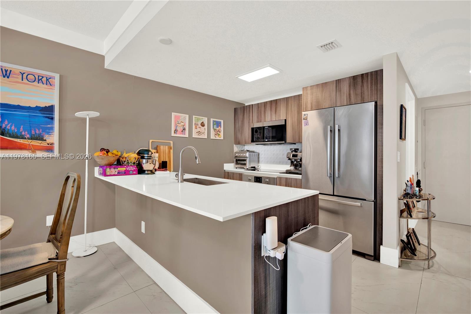 ARIA ON THE BAY CONDO - Residential