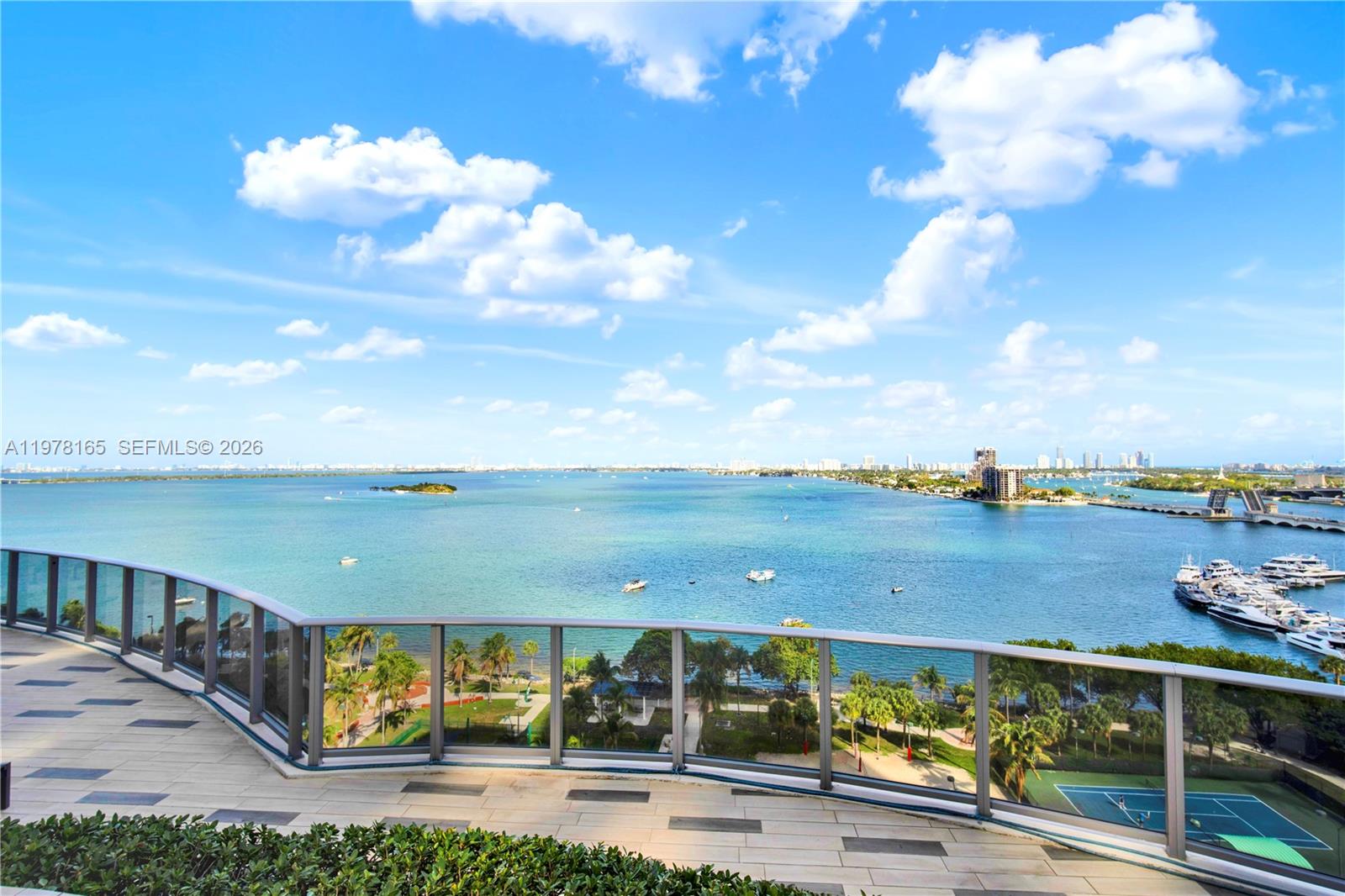 ARIA ON THE BAY CONDO - Residential