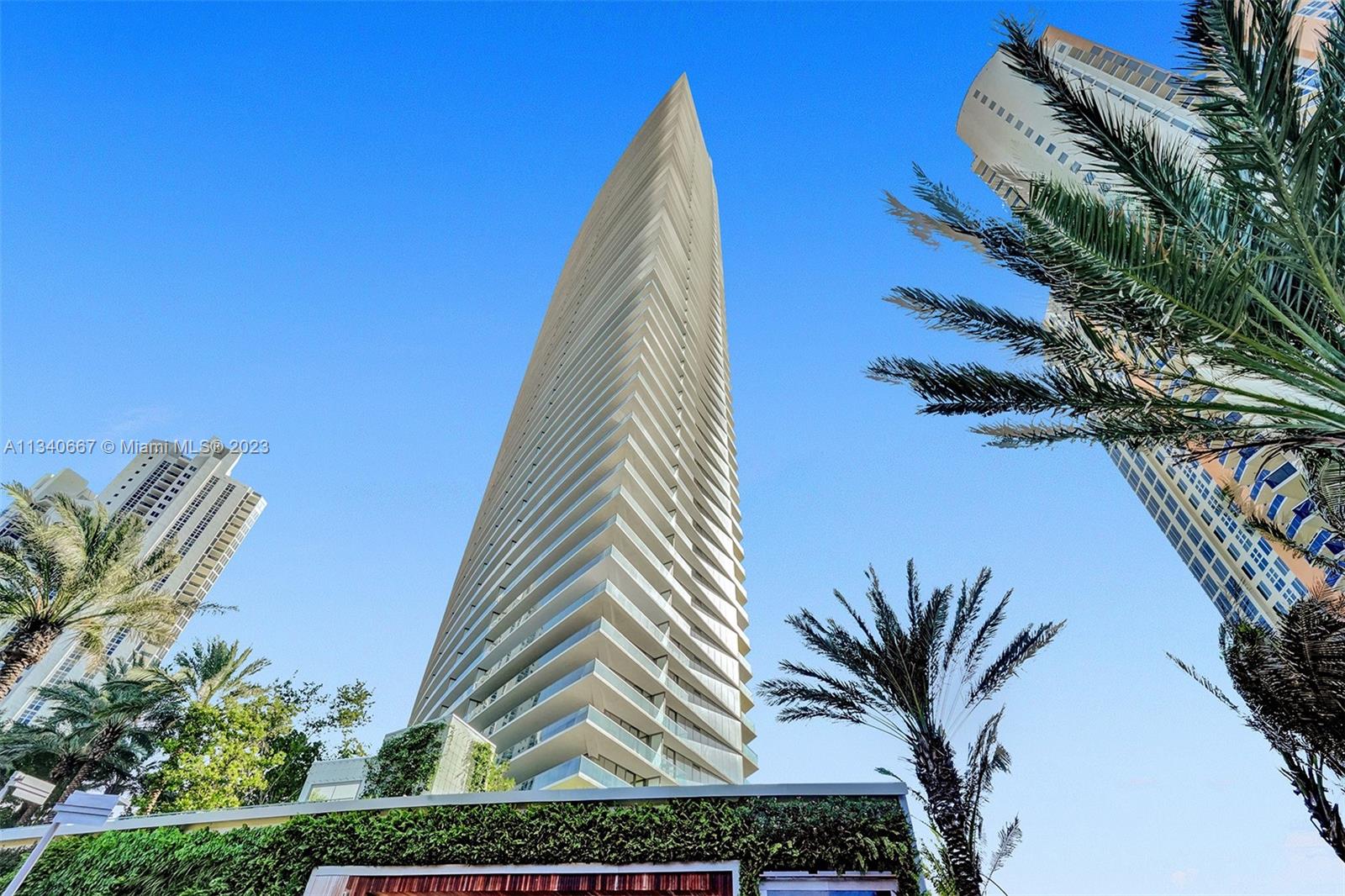 ARMANI CASA - Residential Lease