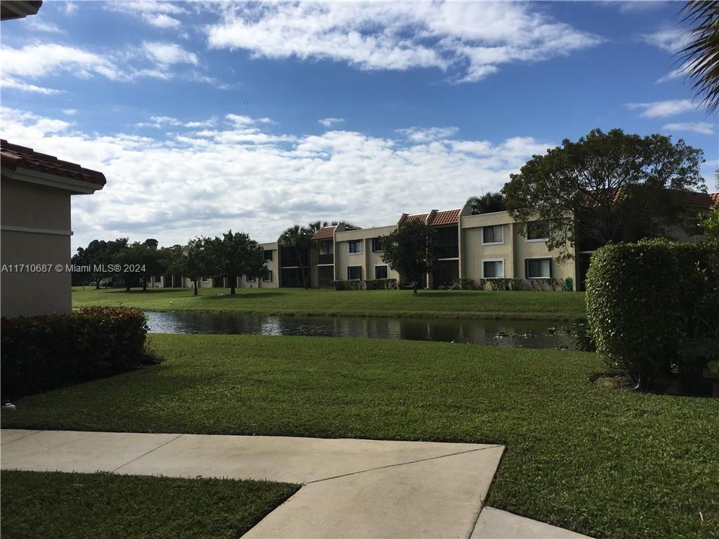 VISION AT BONAVENTURE - Residential Lease