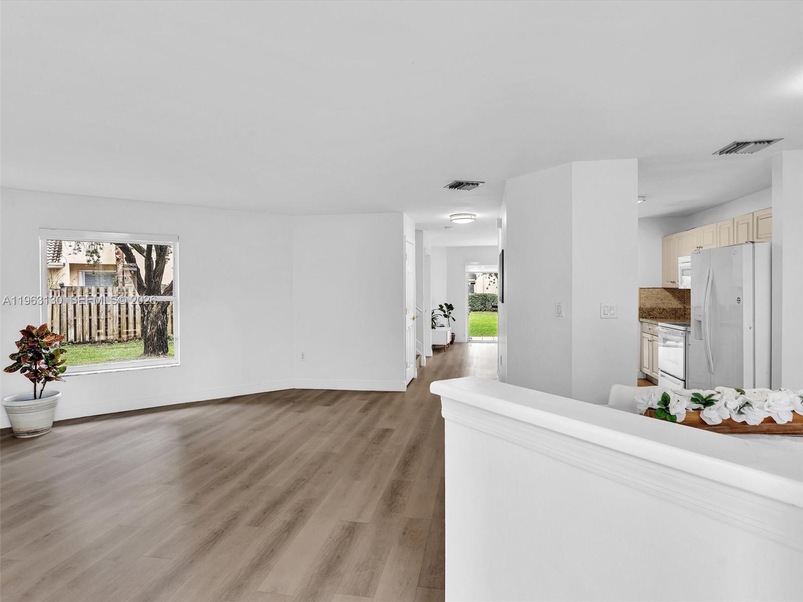 PEMBROKE ISLES 1 - Residential