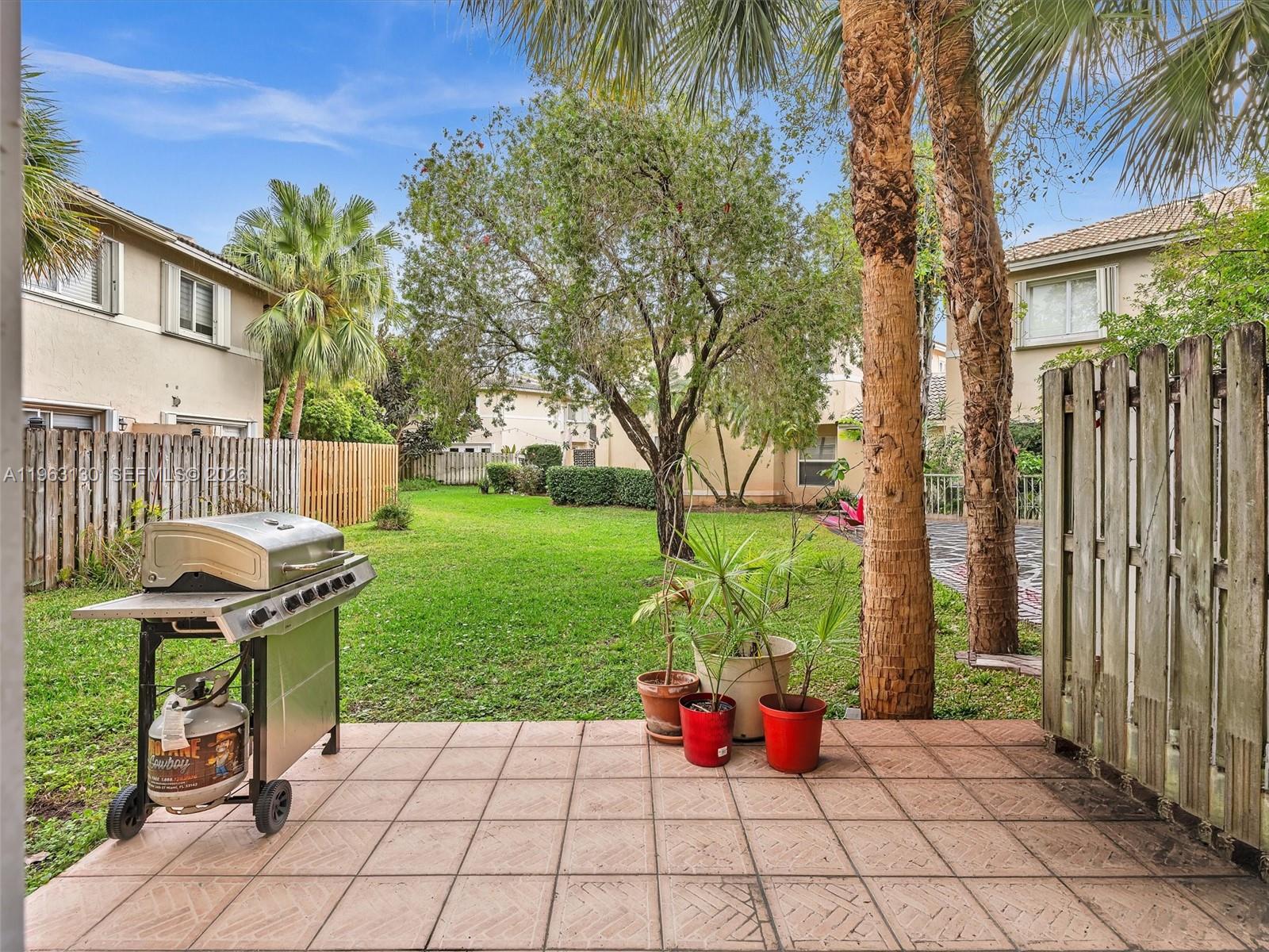 PEMBROKE ISLES 1 - Residential